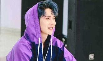 爱豆吃瓜娱乐酱邢昭林,从爱豆到吃瓜娱乐酱的华丽转身